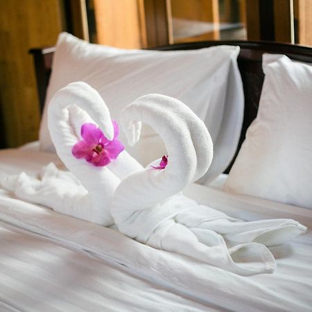 Heun At Fahham Hotel Chiang Mai Buitenkant foto